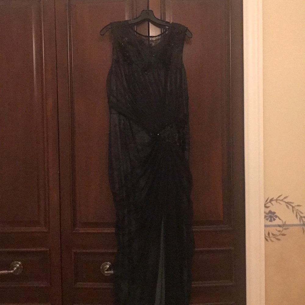 Beautiful gown black dress
